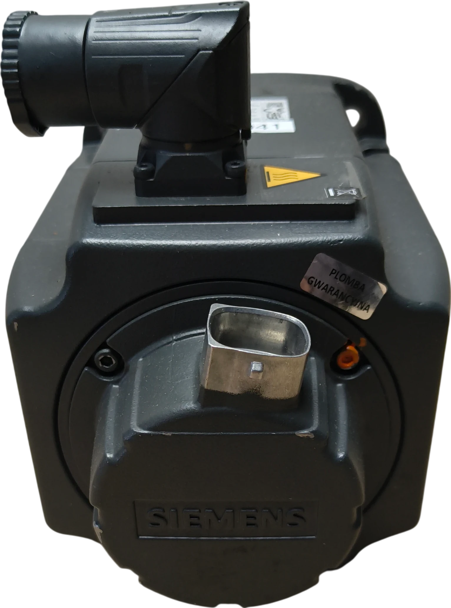 Siemens 1FK7062-2AF71-1QA0 MOTOR, SYNC, 3AC, 3000RPM — Electric Motors